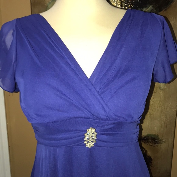 CAPRICHO dress size small - Picture 5 of 5